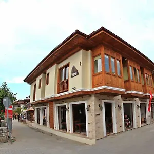 https://liman-aparthotel-akyaka.aegeanhotels.net