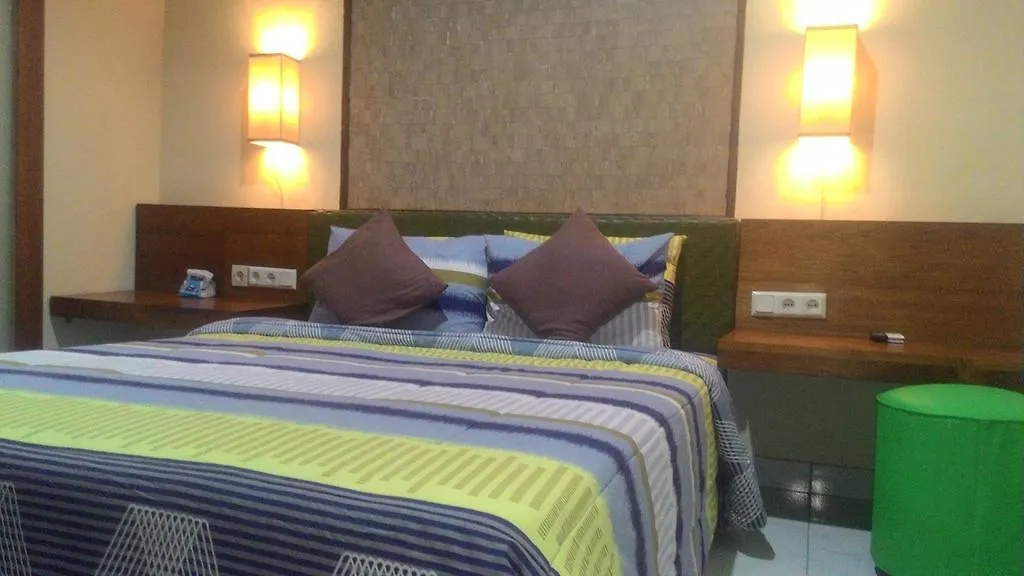 Homestay Nadialit Apartment Seminyak